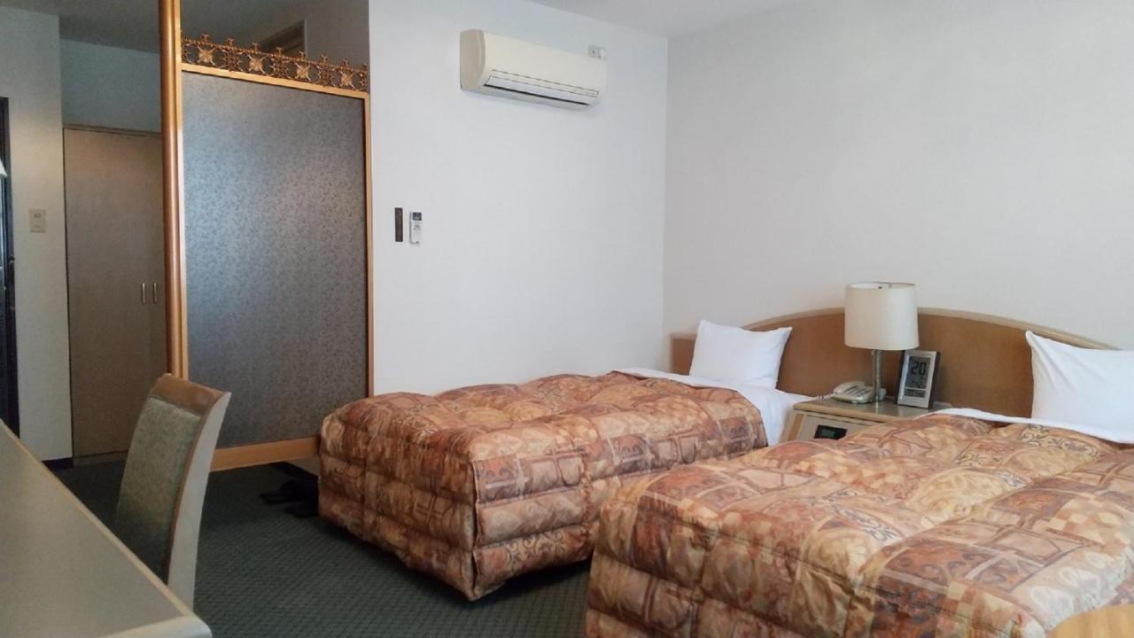 Leo Plaza Hotel Сасебо Екстер'єр фото